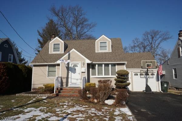 84 W Hill Rd, Woodbridge Twp., NJ 07067