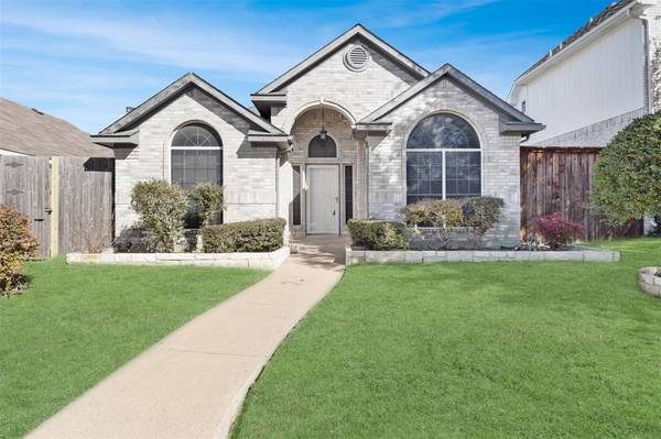 1409 Brookfield Drive, Rowlett, TX 75089