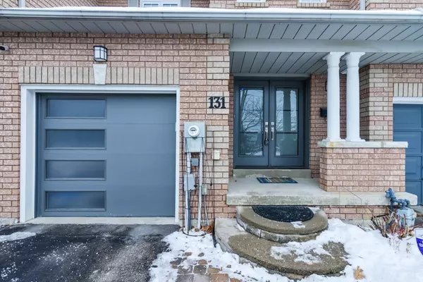 131 Downey CIR, Aurora, ON L4G 7G1