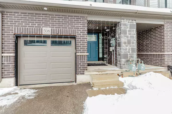 Kitchener, ON N2R 0P8,508 Woodlea CT