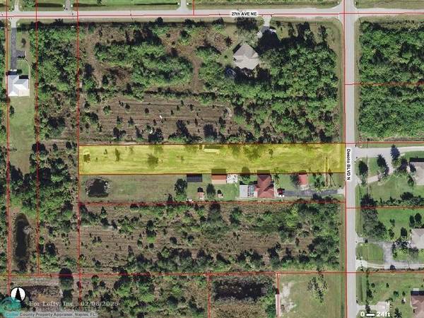 2643 N Desoto,  Naples,  FL 34120