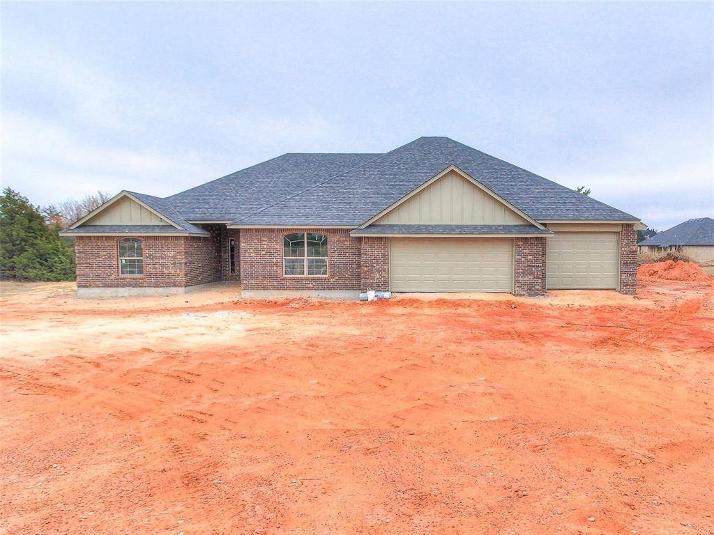 2520 Secretariat Pass, Guthrie, OK 73044