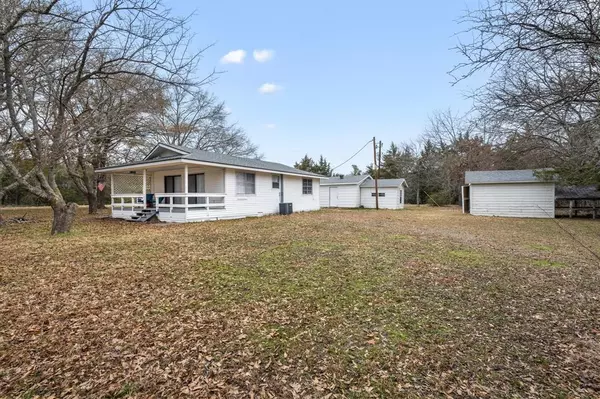 Bonham, TX 75418,3138 County Road 2610