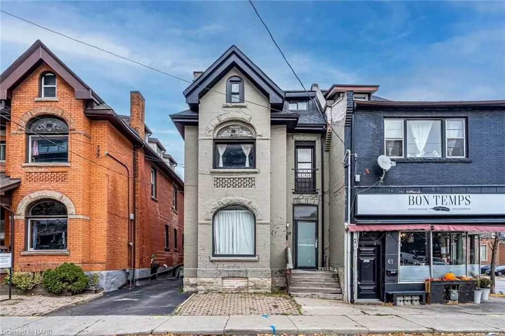 Hamilton, ON L8N 1V1,59 Young ST #2