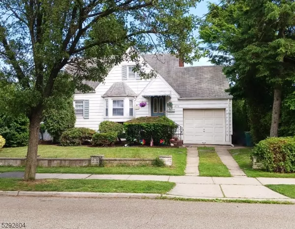 Lyndhurst Twp., NJ 07071,472 Weart Ave