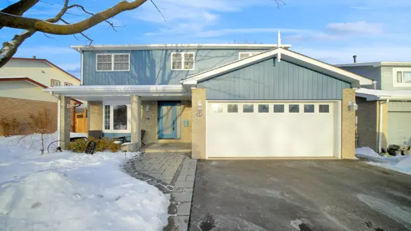 17 Rhonda BLVD, Clarington, ON L1C 3W3