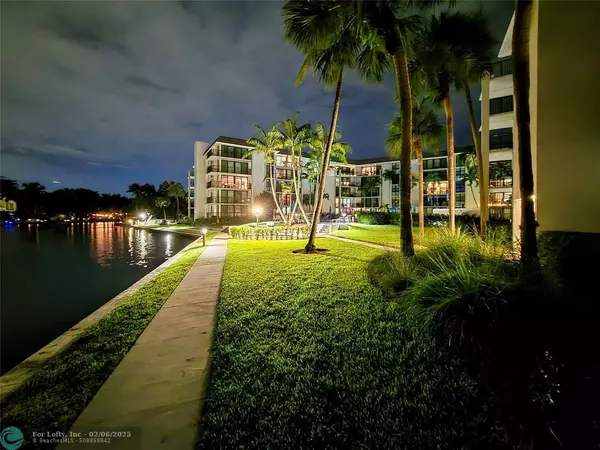 Fort Lauderdale, FL 33315,1350 River Reach Dr  #402