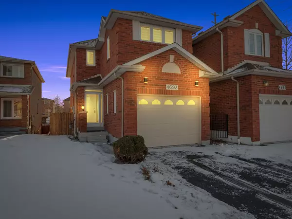 Mississauga, ON L4Z 2W6,4692 Owl CIR