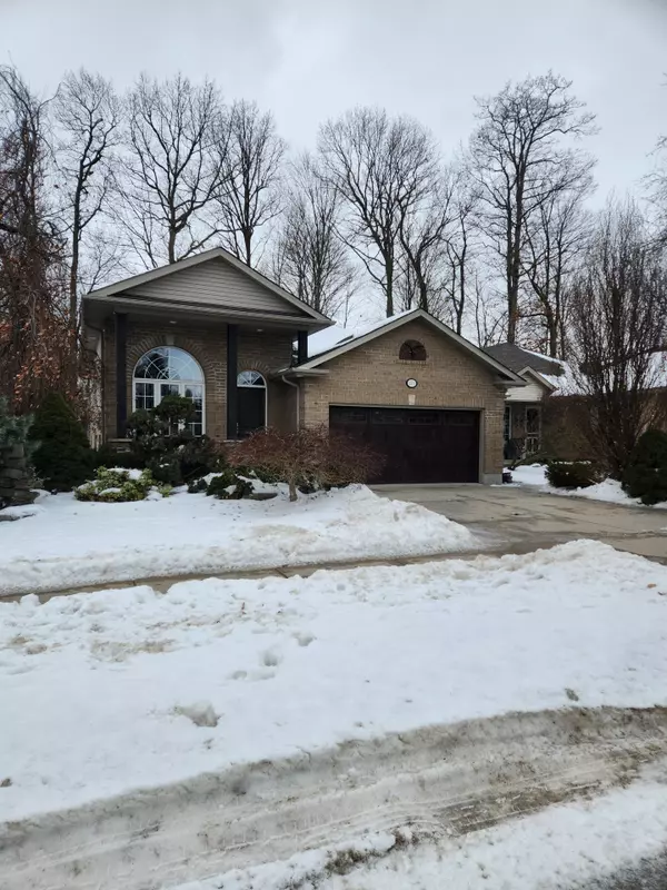 Strathroy-caradoc, ON N7G 4K2,120 RIDGE ST