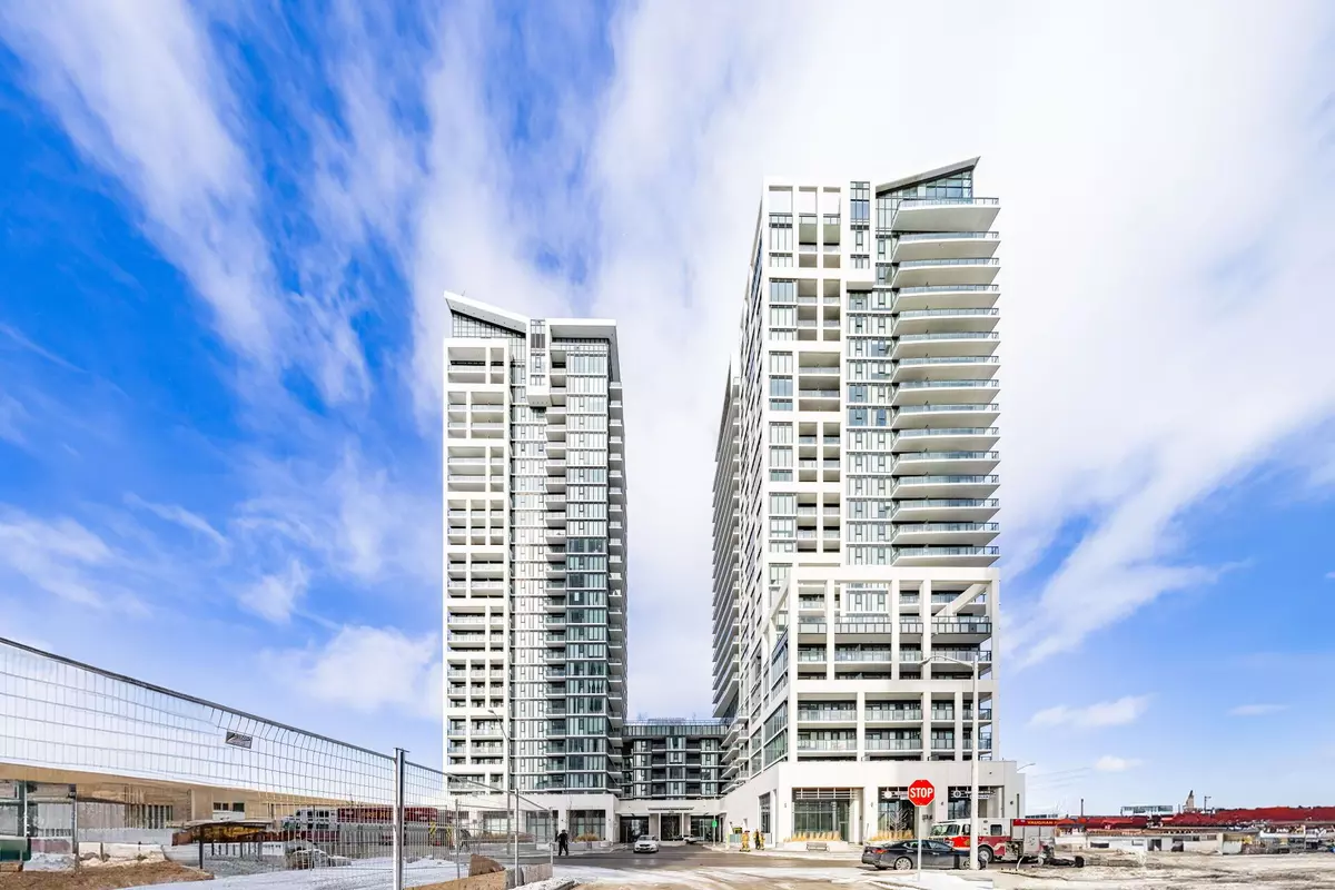 Vaughan, ON L4K 0M6,9000 Jane ST E #2414