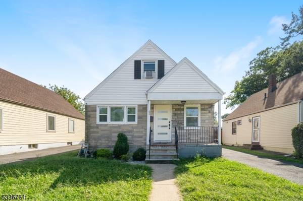 53 Rhode Island Ave, East Orange City, NJ 07018