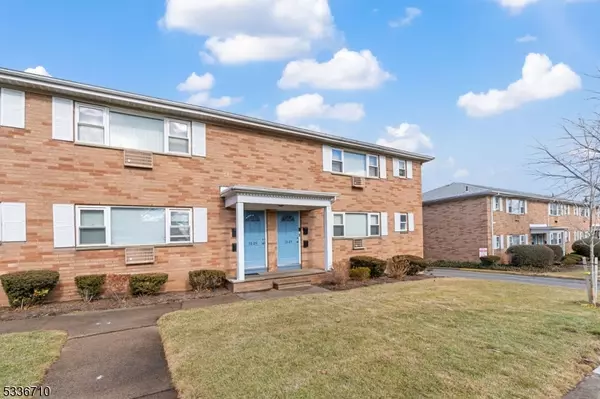 38-09 Dobrin Ct #A, Fair Lawn Boro, NJ 07410