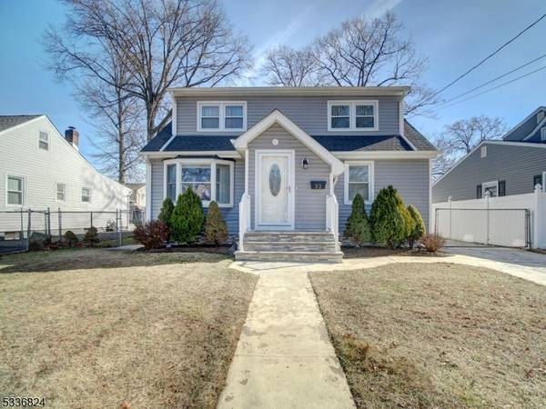 32 Chase Ave, Woodbridge Twp., NJ 07001