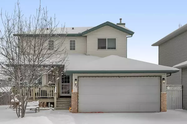 32 Sunridge PL NW, Airdrie, AB T4B 2J1