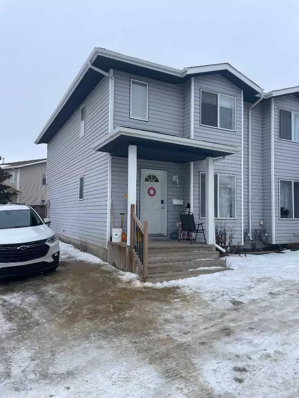 21 Lakeview Close, Blackfalds, AB T0M0J0