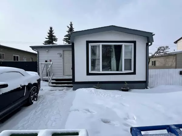 7050 Gray DR, Red Deer, AB T4P 1B9