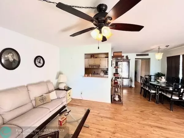 Delray Beach, FL 33446,183 Seville H  #183