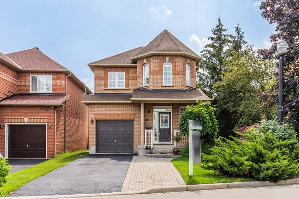 109 Peachwood CRES, Hamilton, ON L8E 5Z7