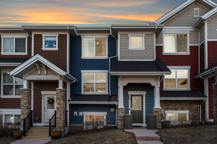 59 Nolancrest Gate Northwest, Calgary, AB T3R 0Y1