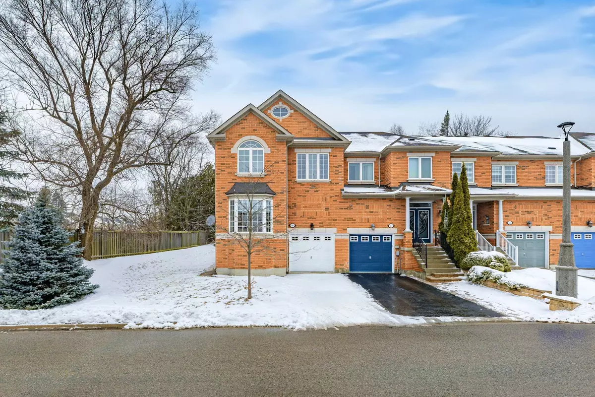 Richmond Hill, ON L4E 4Y3,8 Townwood DR #86