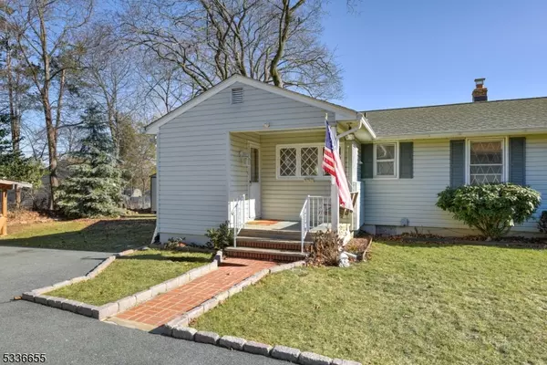 Clifton City, NJ 07013,1 Claverack Rd #3