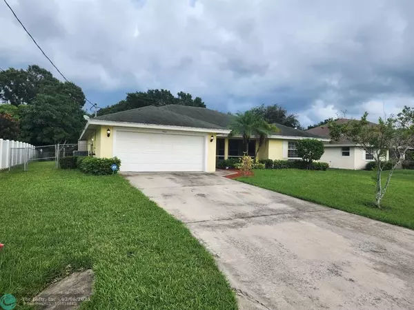 5406 Hickory Dr  #8, Fort Pierce, FL 34982