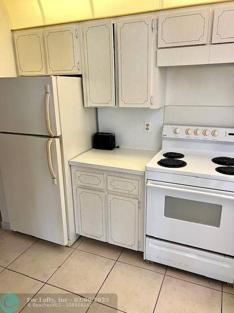 Hollywood, FL 33019,1455 N 12th Ct  #6B