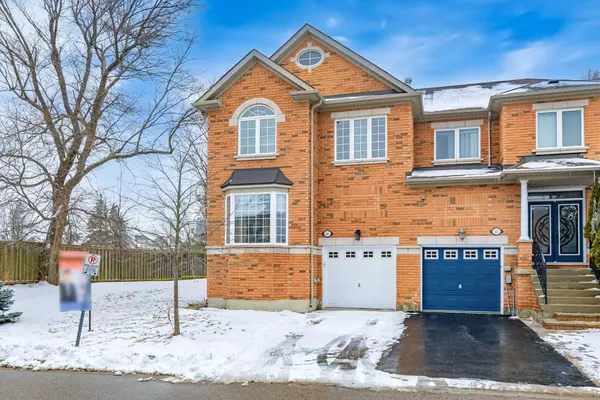 Richmond Hill, ON L4E 4Y3,8 Townwood DR #86