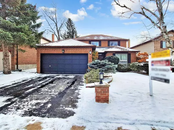 31 Larkin AVE, Markham, ON L3P 4P9