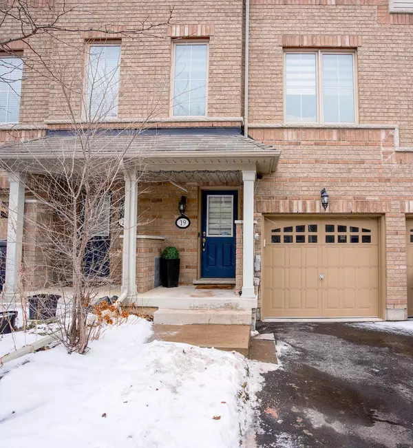 19 Cedar Lake CRES,  Brampton,  ON L6Y 0P9