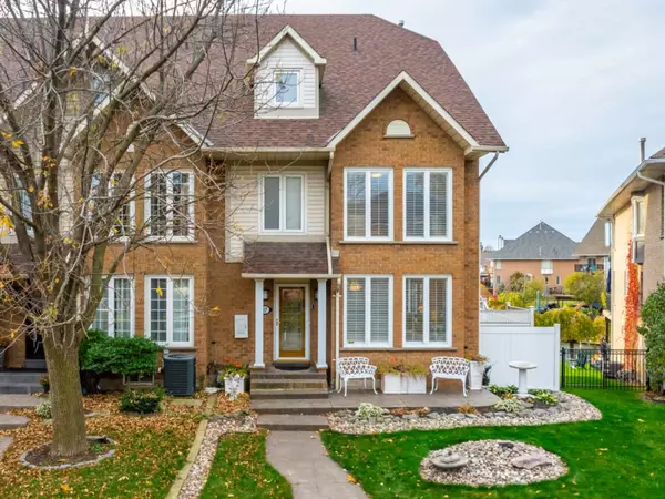 67 Sunvale PL, Hamilton, ON L8E 4Z6