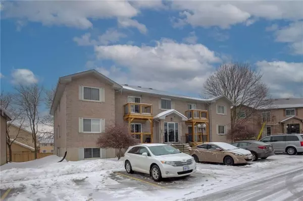 Kitchener, ON N2M 5N2,266 Overlea DR #210