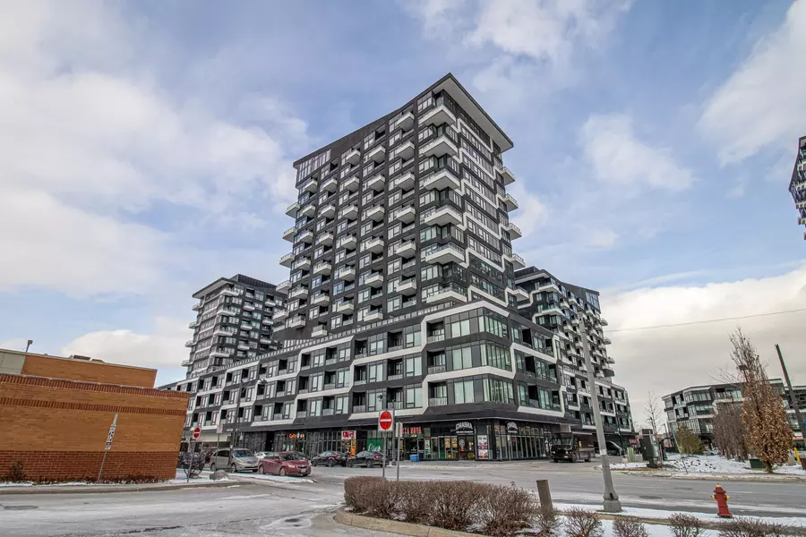 2481 Taunton RD #209, Oakville, ON L6H 3R7