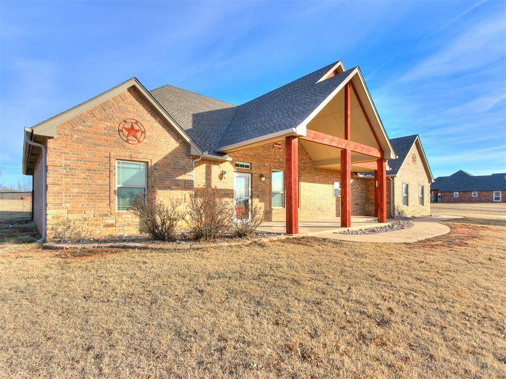 1385 County Street 2989, Blanchard, OK 73010