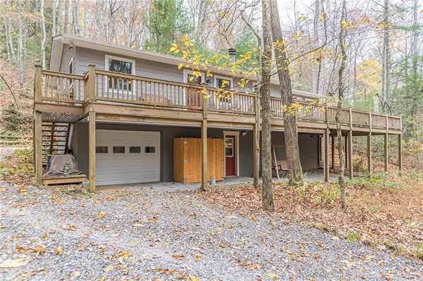 56 Day Dream Court, Blairsville, GA 30512