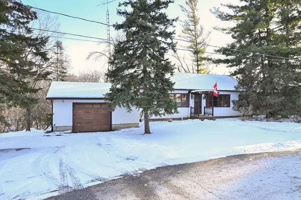 3 Evans RD, New Tecumseth, ON L9R 1M1