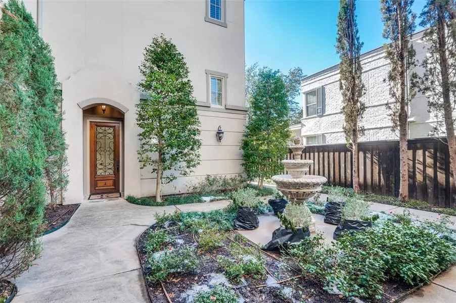 4528 Roland Avenue #A, Highland Park, TX 75219