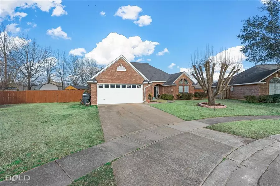 6013 Cardinal Lane, Bossier City, LA 71111