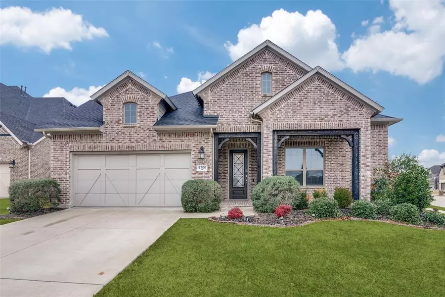 6700 Barolo Drive, Rowlett, TX 75088