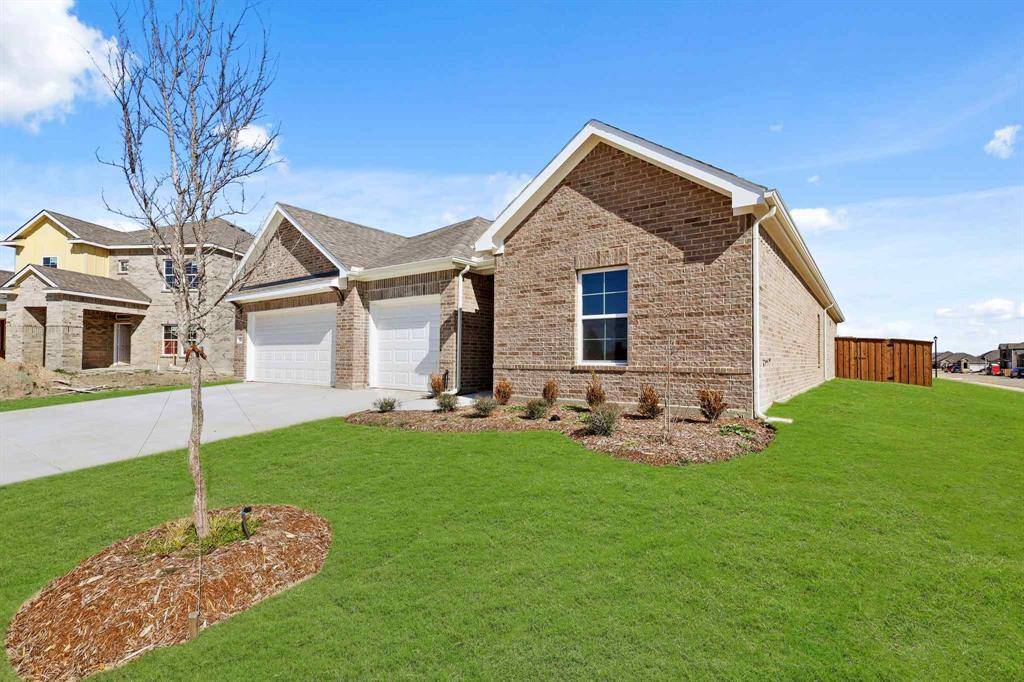 Forney, TX 75126,661 Landry Lane