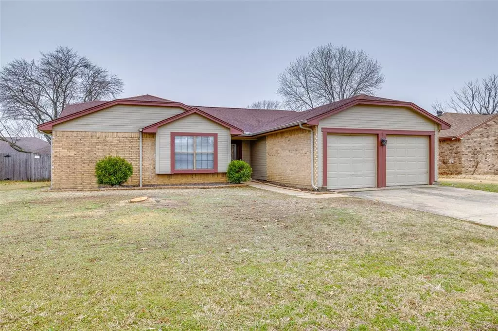 Grand Prairie, TX 75052,2653 Berkshire Lane