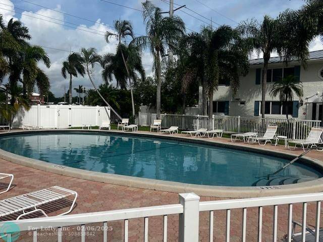 Fort Lauderdale, FL 33308,1801 NE 62nd St  #107