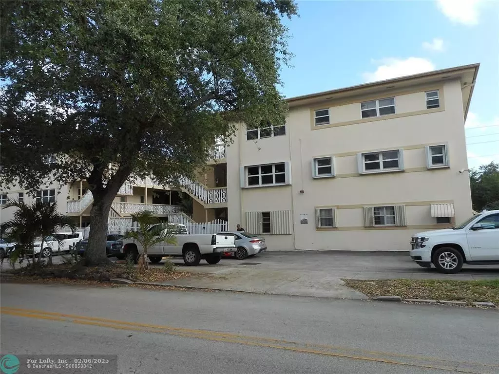 Hollywood, FL 33020,1958 Monroe St  #110