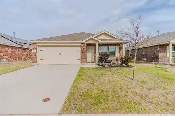 255 Laurenbrooke Drive, Anna, TX 75409