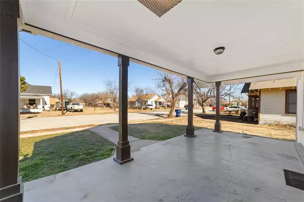 Brownwood, TX 76801,1510 Avenue D