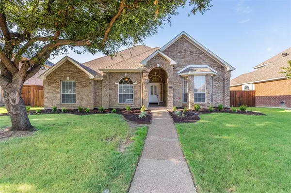 1509 Santa Fe Trail, Carrollton, TX 75007