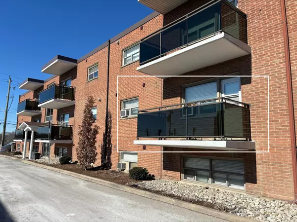 264 OAKDALE AVE #205, St. Catharines, ON L2P 2K4