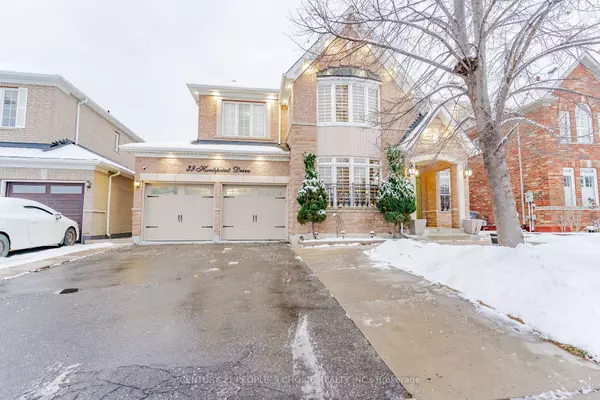 39 Huntspoint DR, Brampton, ON L6P 2E9