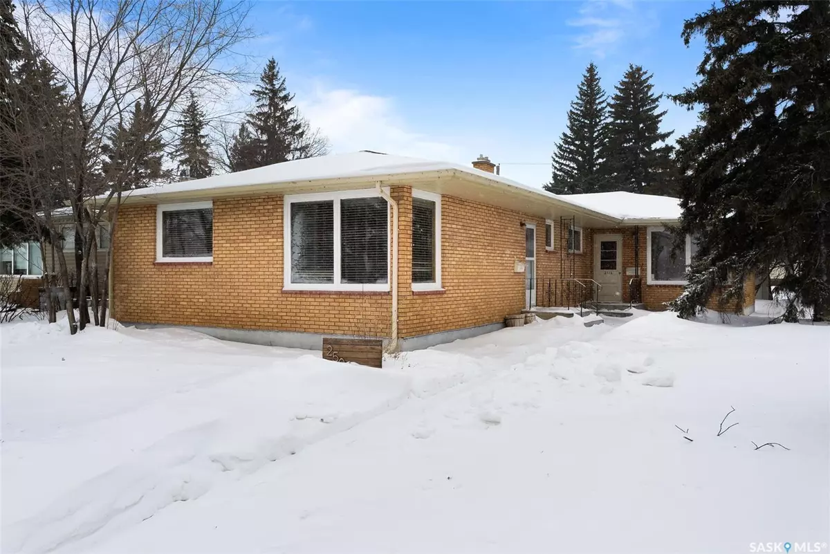 Regina, SK S4S 0J6,2504-2506 Elphinstone STREET