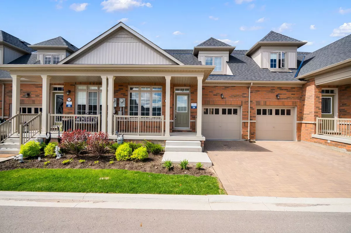 Brampton, ON L6R 4B8,28 Bluestone CRES